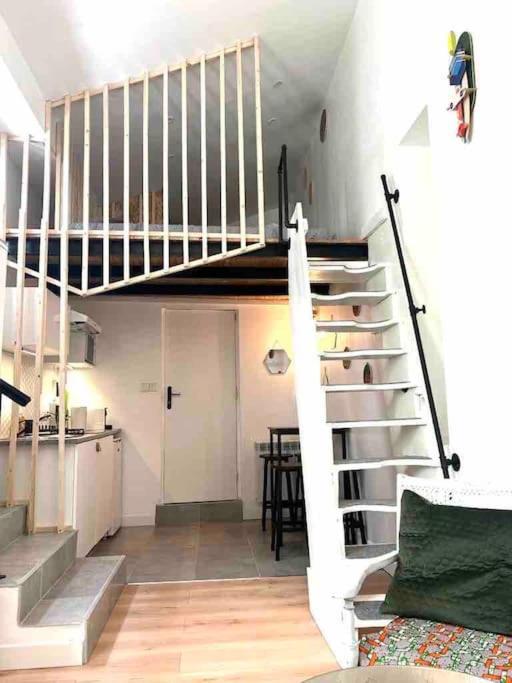 Jolie Mini Maison Lovely Tiny House Apartment *